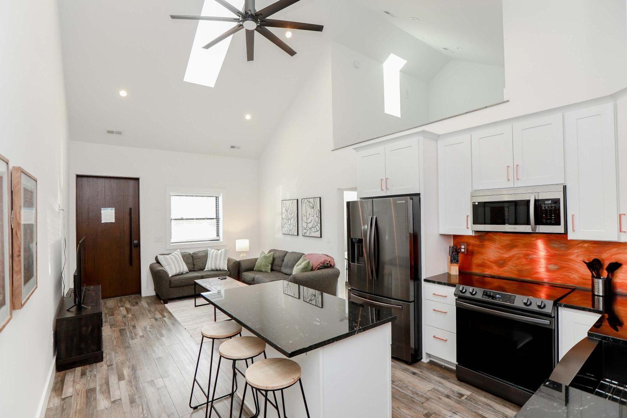 Sojourn 2 Bedroom Steps To The Beach Sleeps 4 Virginia Beach Exterior foto